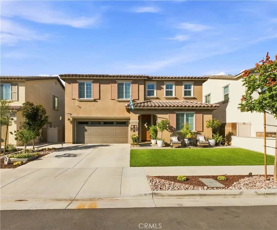 11698 Starlily Court, Corona, CA — listing photo 1