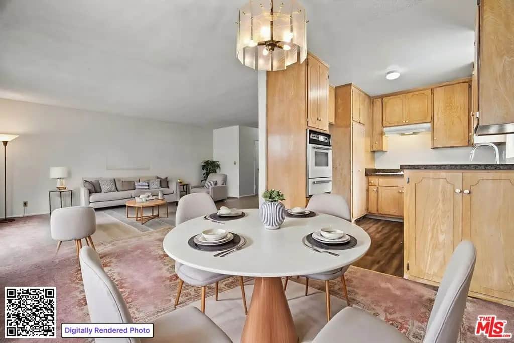 1045 S Bedford Street 3, Los Angeles, CA — listing photo 1