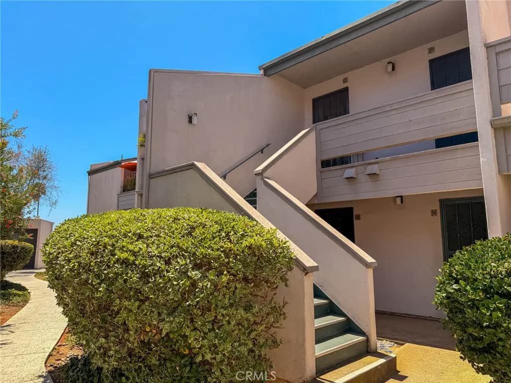 3242 Ashford Street P, San Diego, CA — listing photo 1