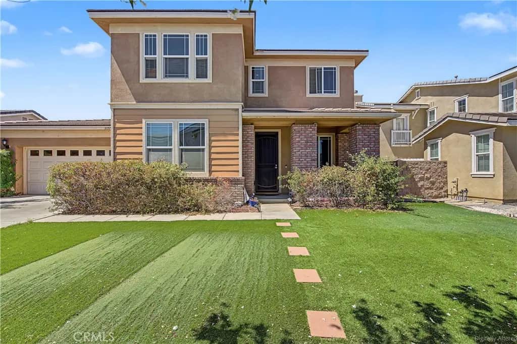 3197 Bellwood, Hemet, CA — listing photo 1
