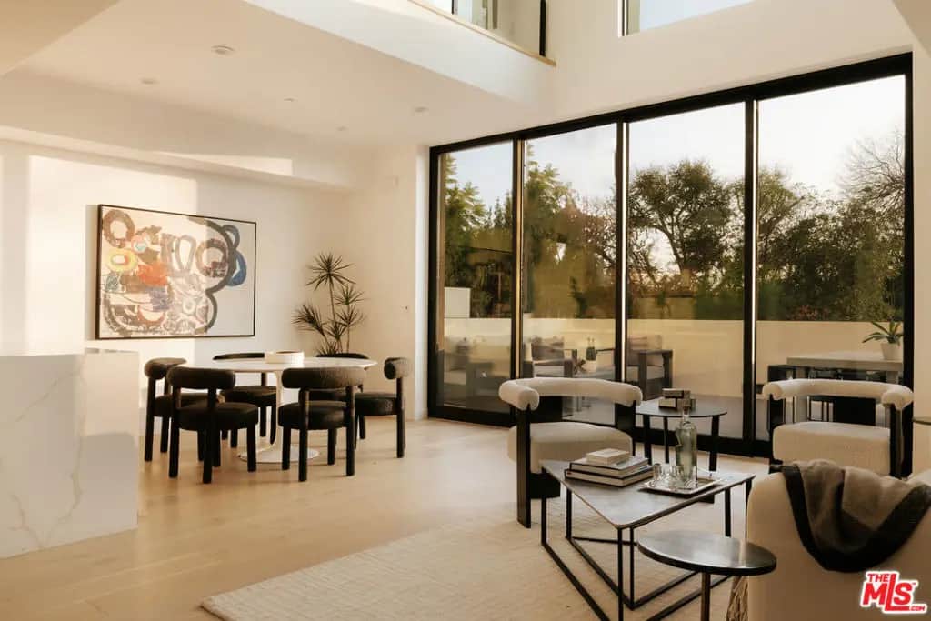 2919 Waverly Drive 106, Los Angeles, CA — listing photo 1
