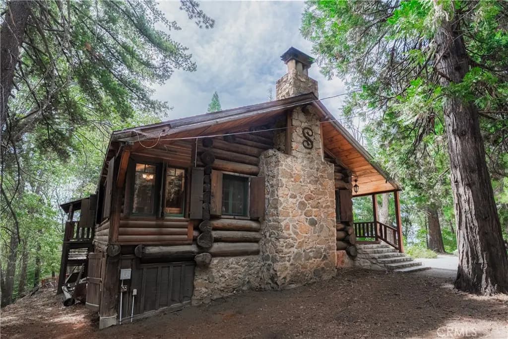 28879 Sycamore Drive, Lake Arrowhead, CA — listing photo 1
