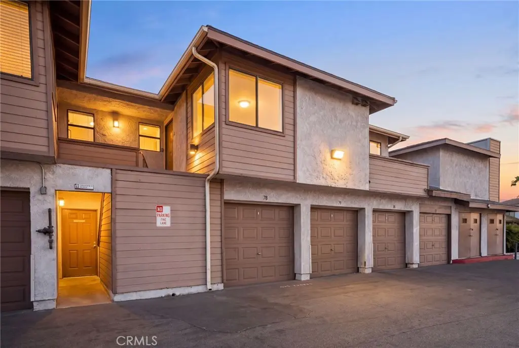 1327 Massachusetts 205, Riverside, CA — listing photo 1