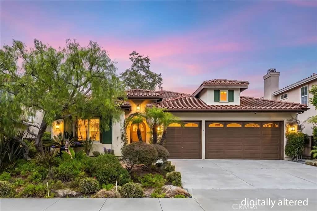 8040 Corte Sasafras, Carlsbad, CA — listing photo 1