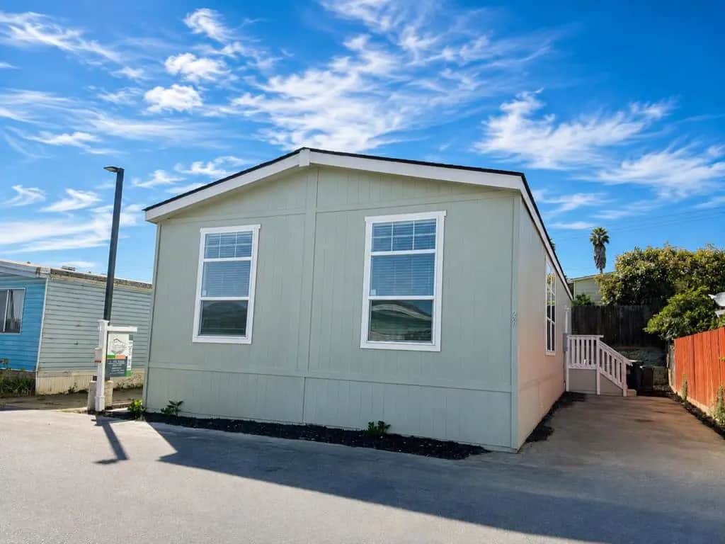 2121 Kralj Dr 28, Watsonville, CA — listing photo 1