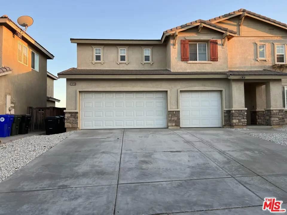 11843 Forest Park Lane, Victorville, CA — listing photo 1