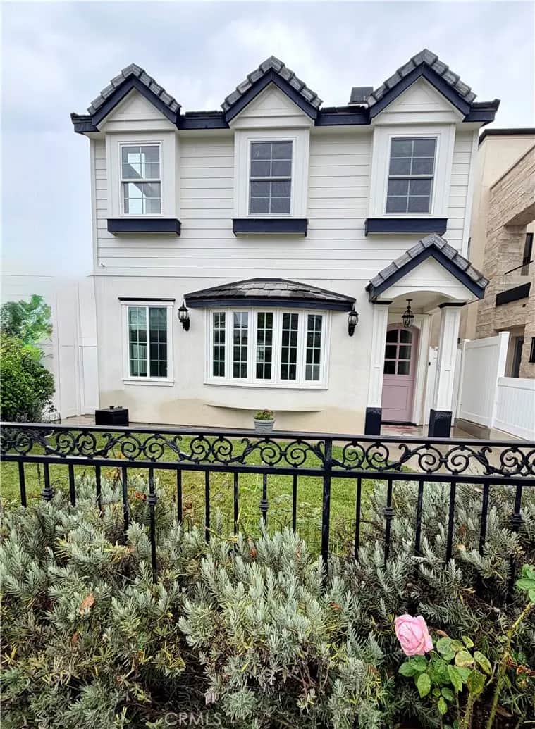 613 Poppy Avenue, Newport Beach, CA — listing photo 1