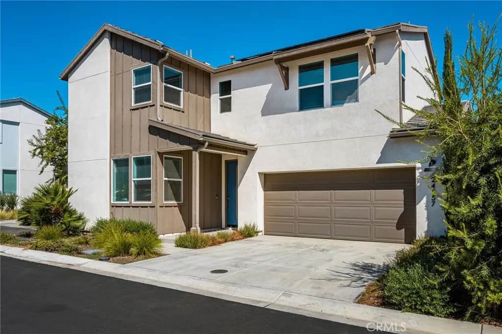 24557 Sonieta Court, Corona, CA — listing photo 1