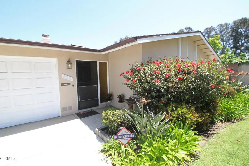 2556 Neptune Place, Port Hueneme, CA — listing photo 1