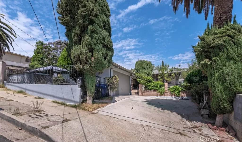 3071 Oregon, Los Angeles, CA — listing photo 1