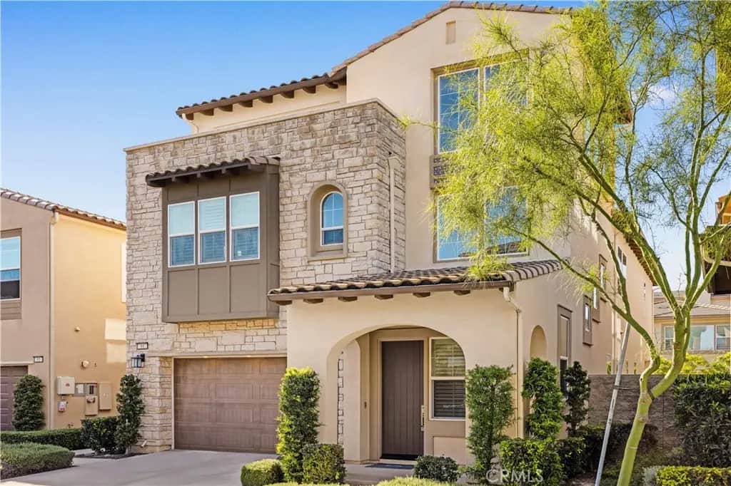 91 Pelican, Irvine, CA — listing photo 1