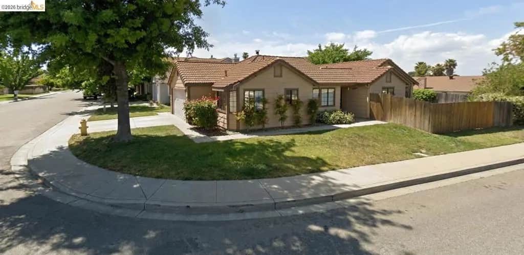 1800 Santa Fe St, Oakley, CA — listing photo 1
