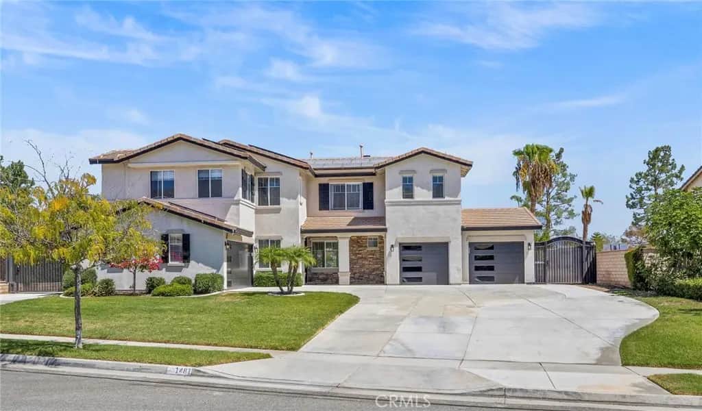 1481 Sunshine Circle, Corona, CA — listing photo 1