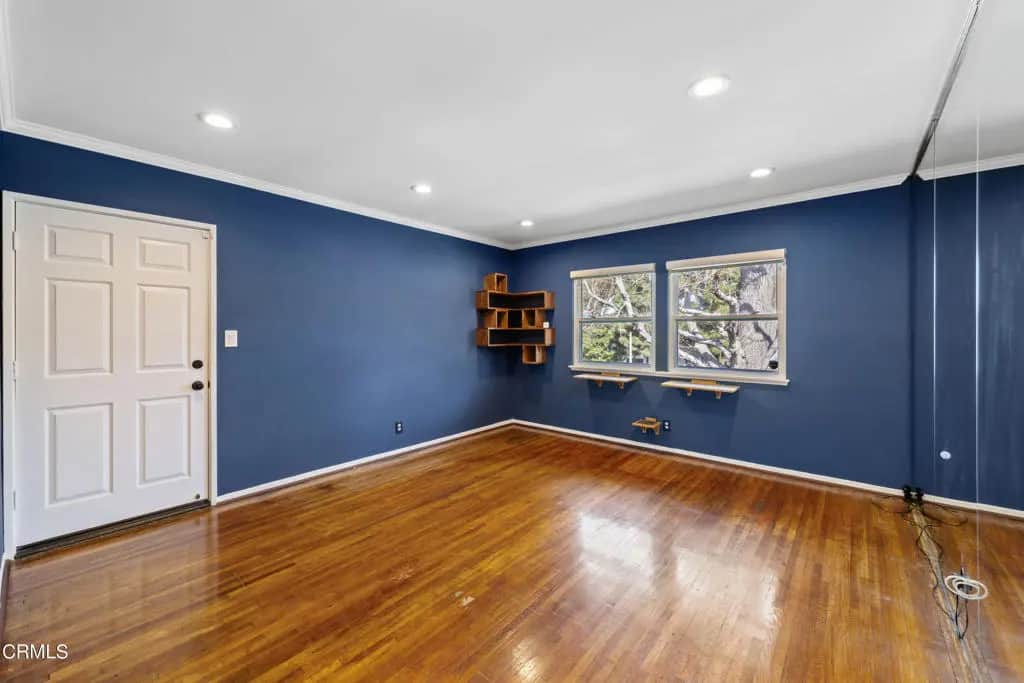 5886 Bowcroft Street 4, Los Angeles, CA — listing photo 1