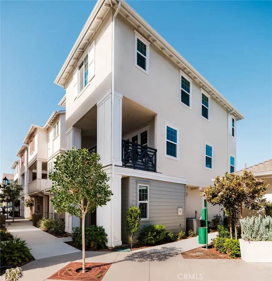 1090 N Anaheim Blvd 2, Anaheim, CA — listing photo 1