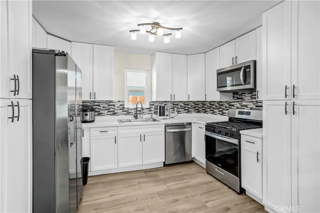 4832 Mitchell Avenue, Riverside, CA — listing photo 1