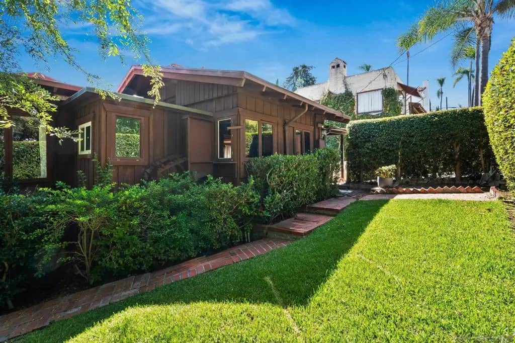 4277 Jackdaw, San Diego, CA — listing photo 1