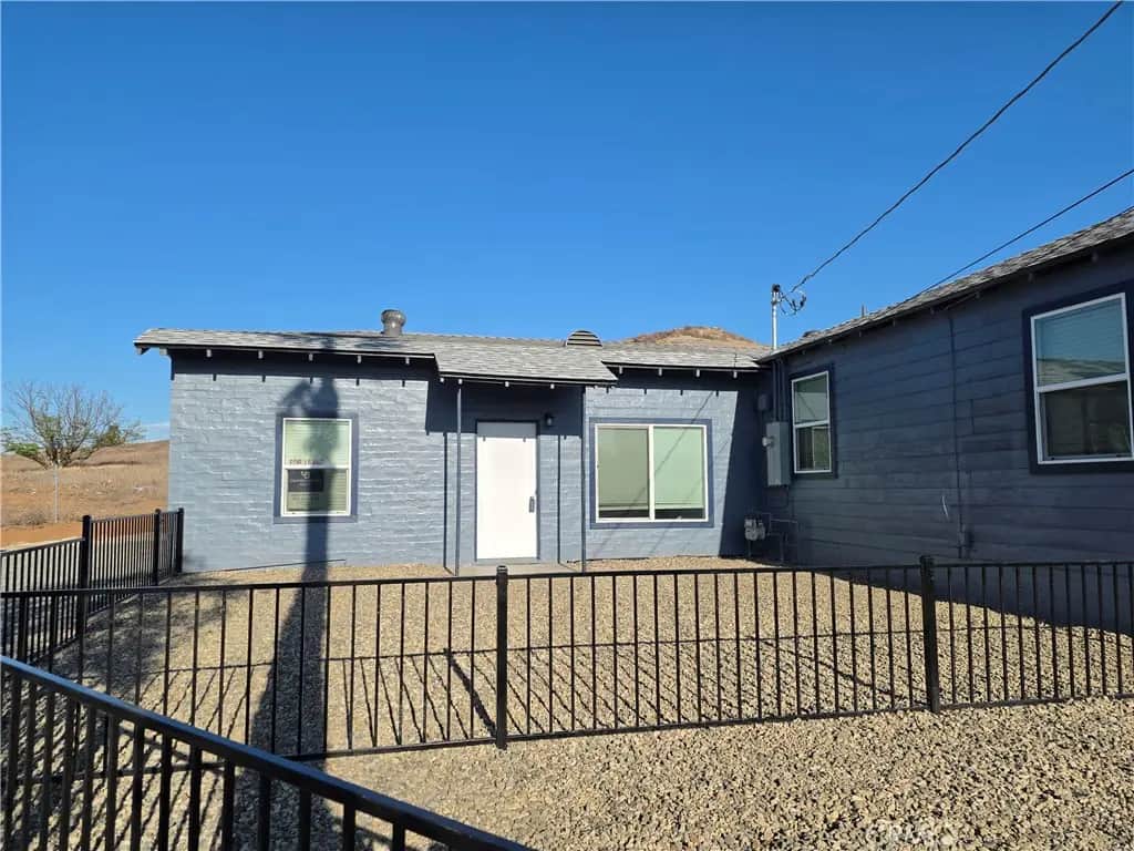10090 Eddystone, Riverside, CA — listing photo 1