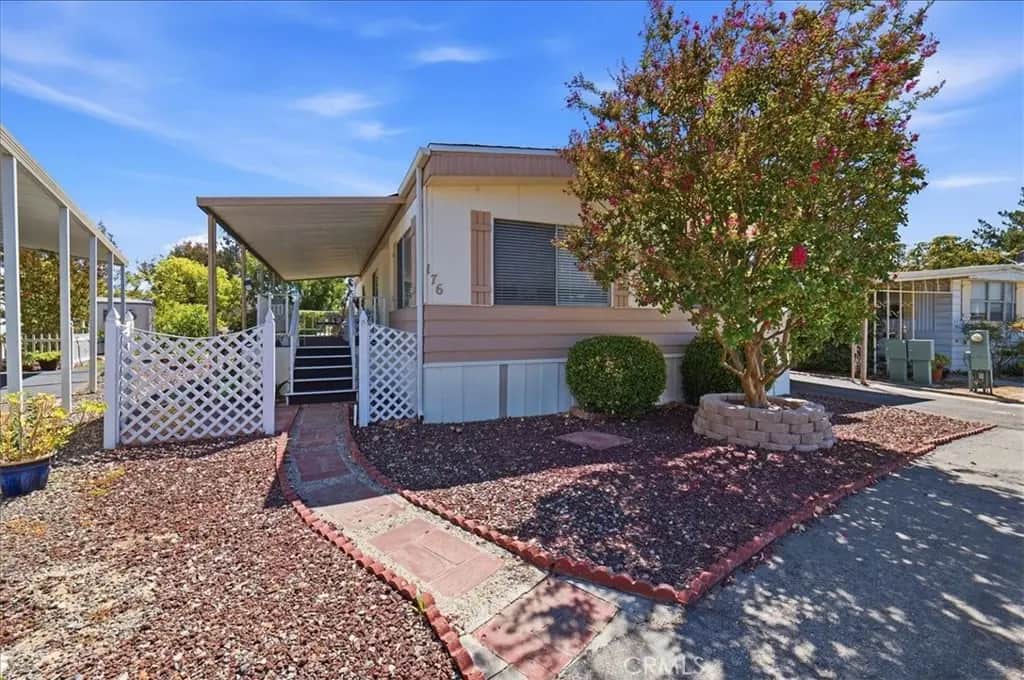 31130 S General Kearny Road 176, Temecula, CA — listing photo 1