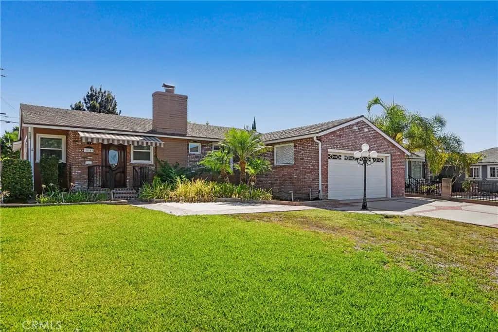 15940 Bluefield Avenue, La Mirada, CA — listing photo 1
