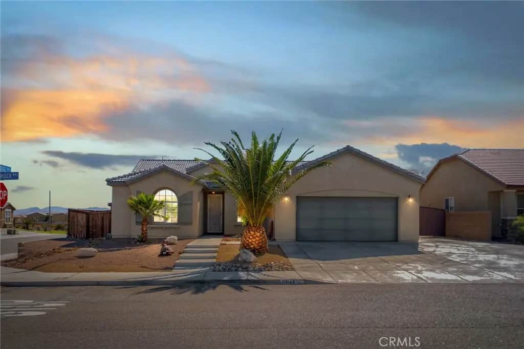 15643 Pilot Rock Way, Victorville, CA — listing photo 1