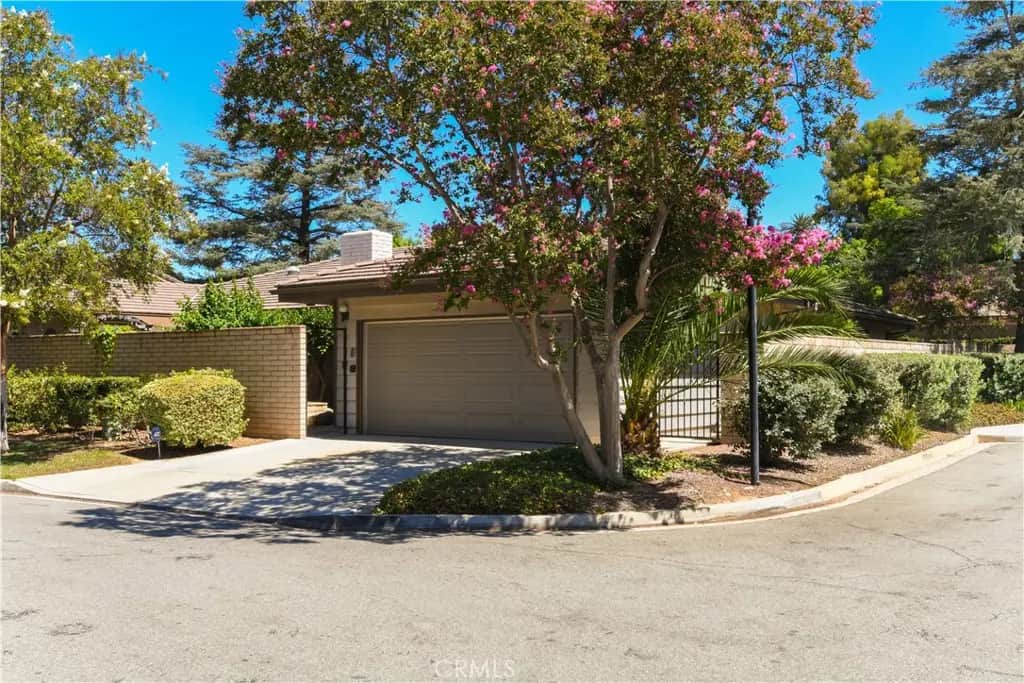 5468 Apricot Lane, Riverside, CA — listing photo 1