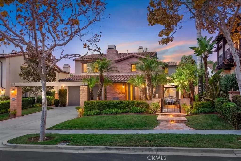 15 Julia Street, Ladera Ranch, CA — listing photo 1