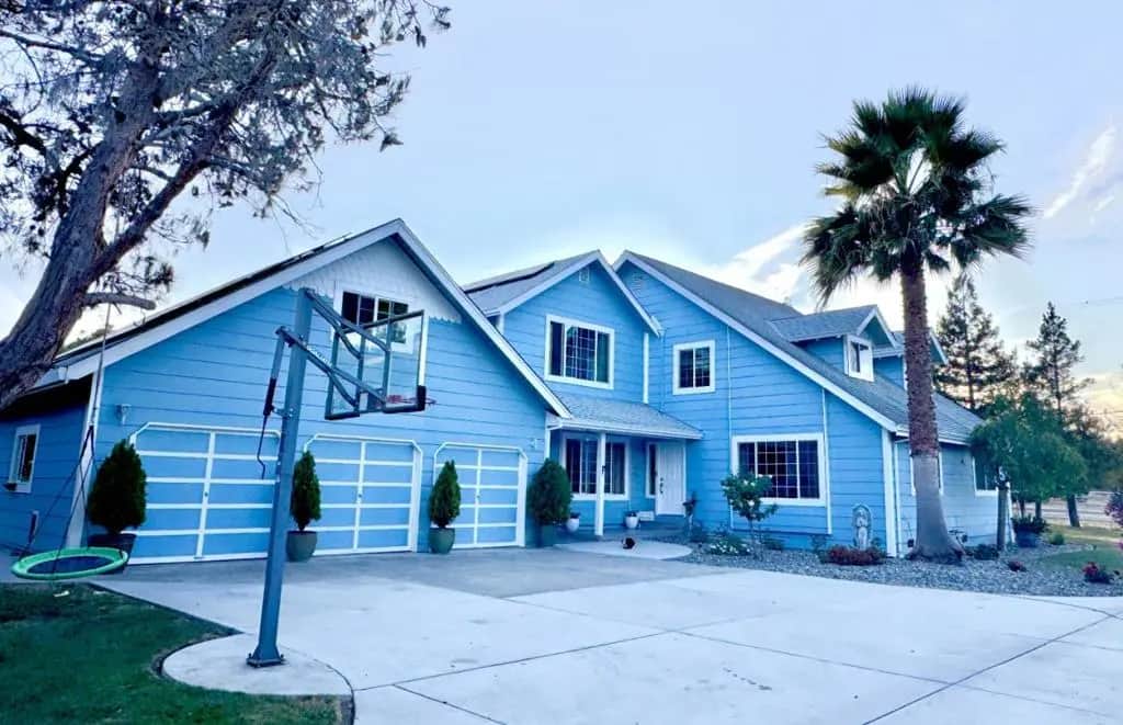 90 Adrian Dr, Hollister, CA — listing photo 1