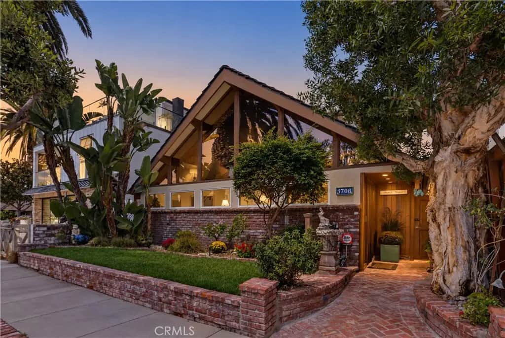 1706 E Ocean Boulevard, Newport Beach, CA — listing photo 1