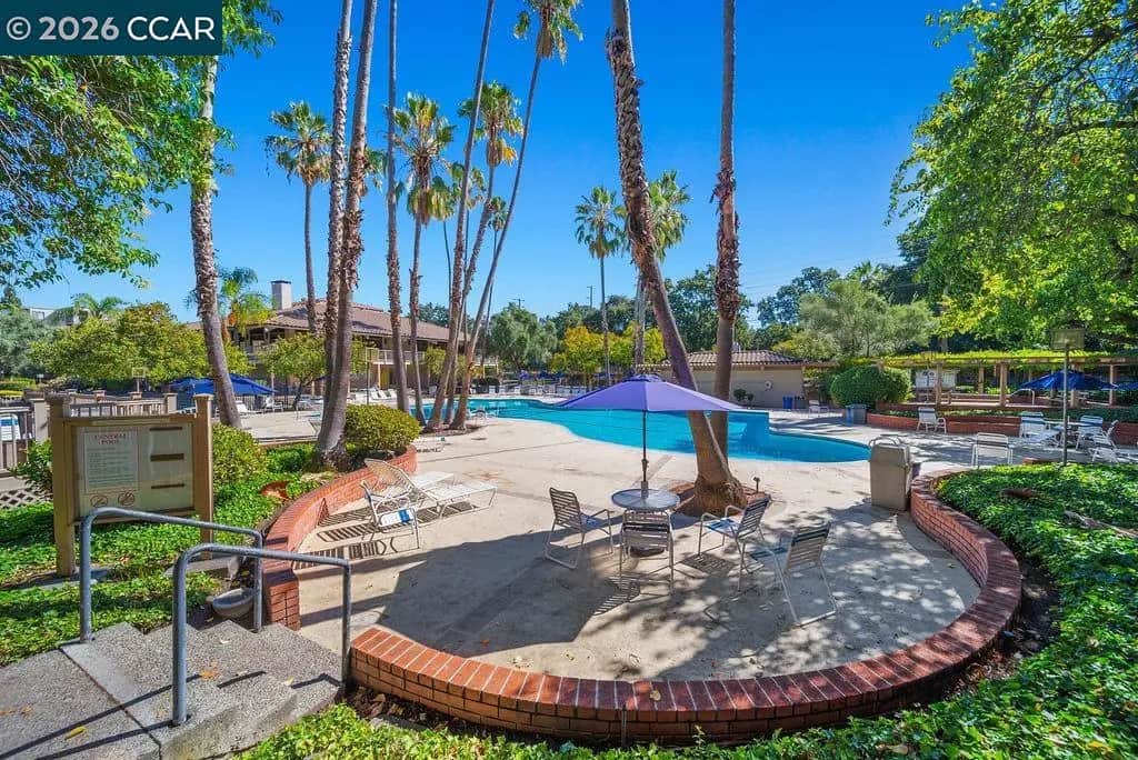 490 N Civic Dr 102, Walnut Creek, CA — listing photo 1