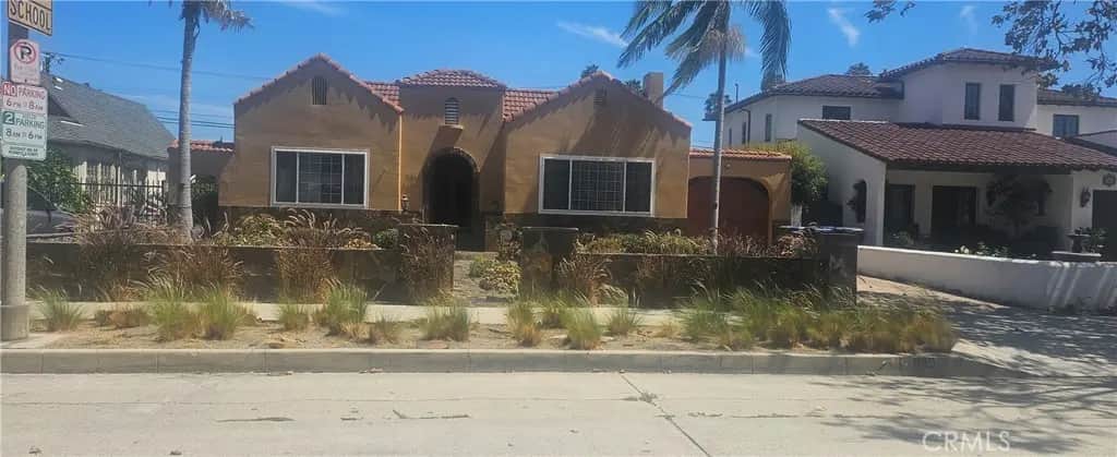 840 S Dunsmuir, Los Angeles, CA — listing photo 1