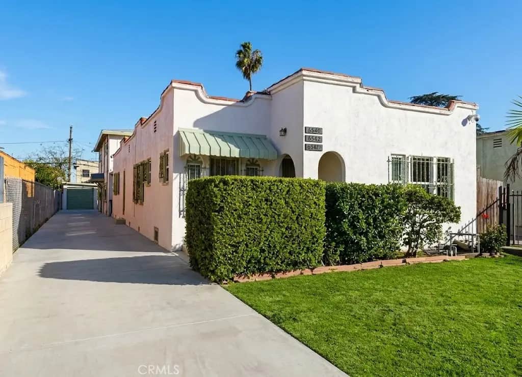 6544 S Victoria Avenue, Los Angeles, CA — listing photo 1