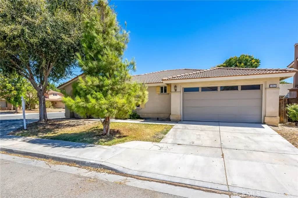 1863 Orchard Park Court, San Jacinto, CA — listing photo 1