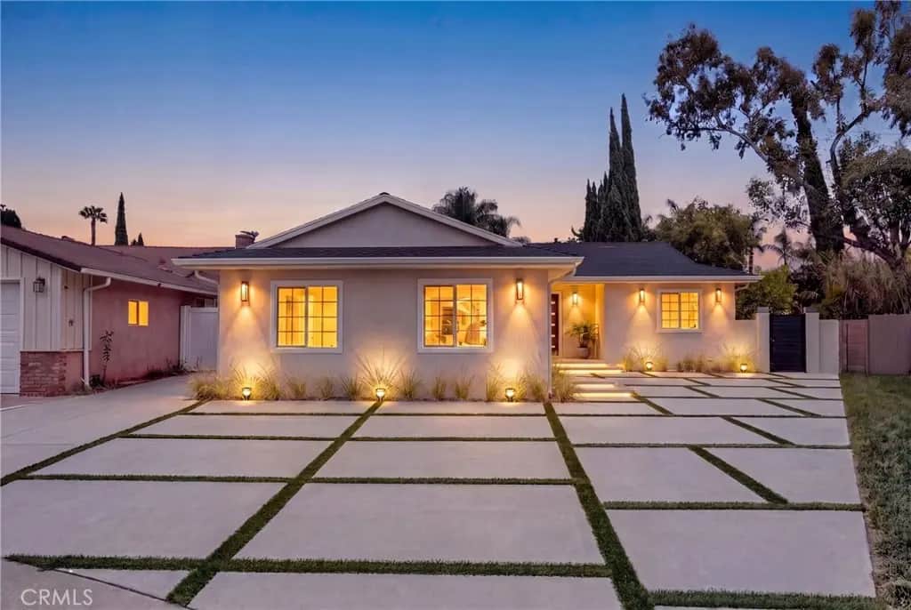 13131 Crewe Street, North Hollywood, CA — listing photo 1