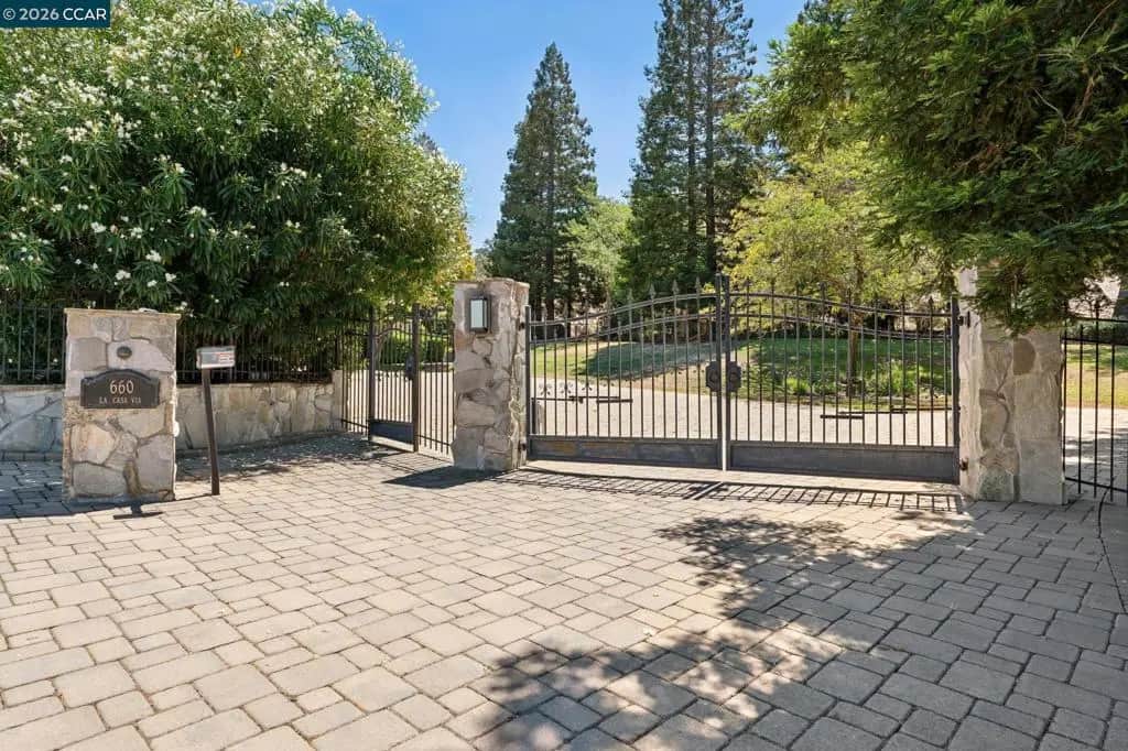 660 La Casa Via, Walnut Creek, CA — listing photo 1