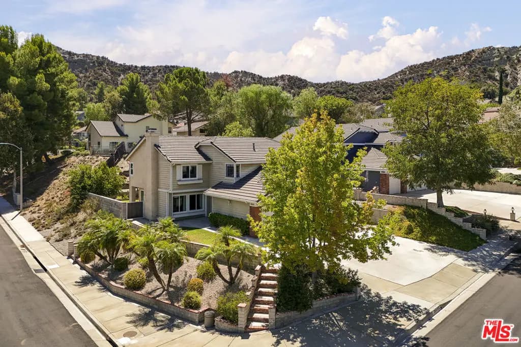 28602 Heather Lane, Castaic, CA — listing photo 1