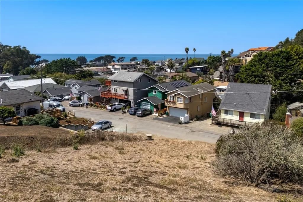 414 Hacienda Drive, Cayucos, CA — listing photo 1