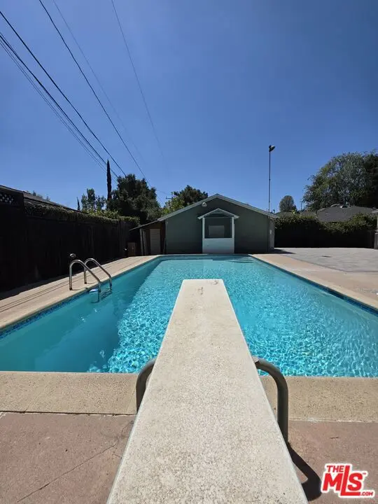 4602 Alveo Road GH, La Canada Flintridge, CA — listing photo 1