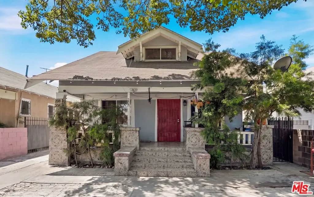 208 W 49th Street, Los Angeles, CA — listing photo 1