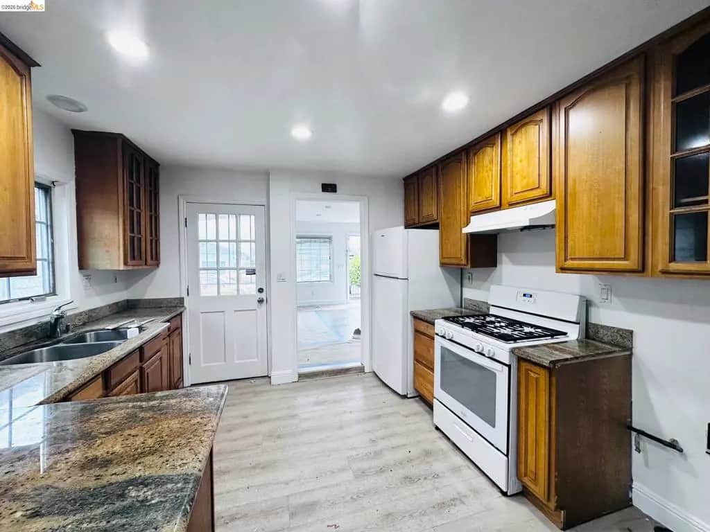 1940 22nd Street, San Pablo, CA — listing photo 1