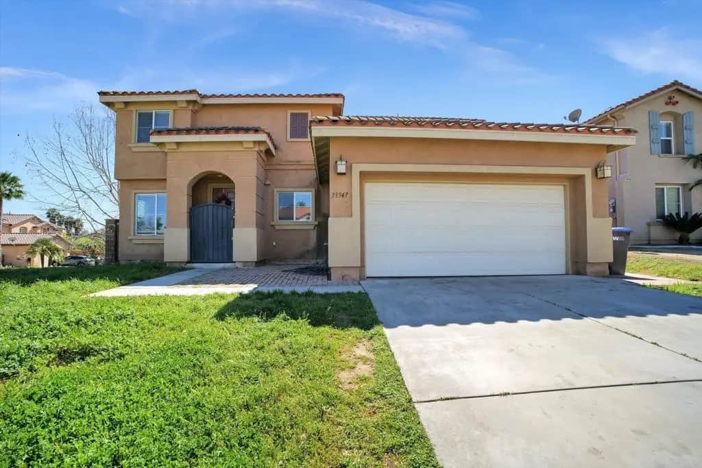 33347 Breighton Wood St, Menifee, CA — listing photo 1