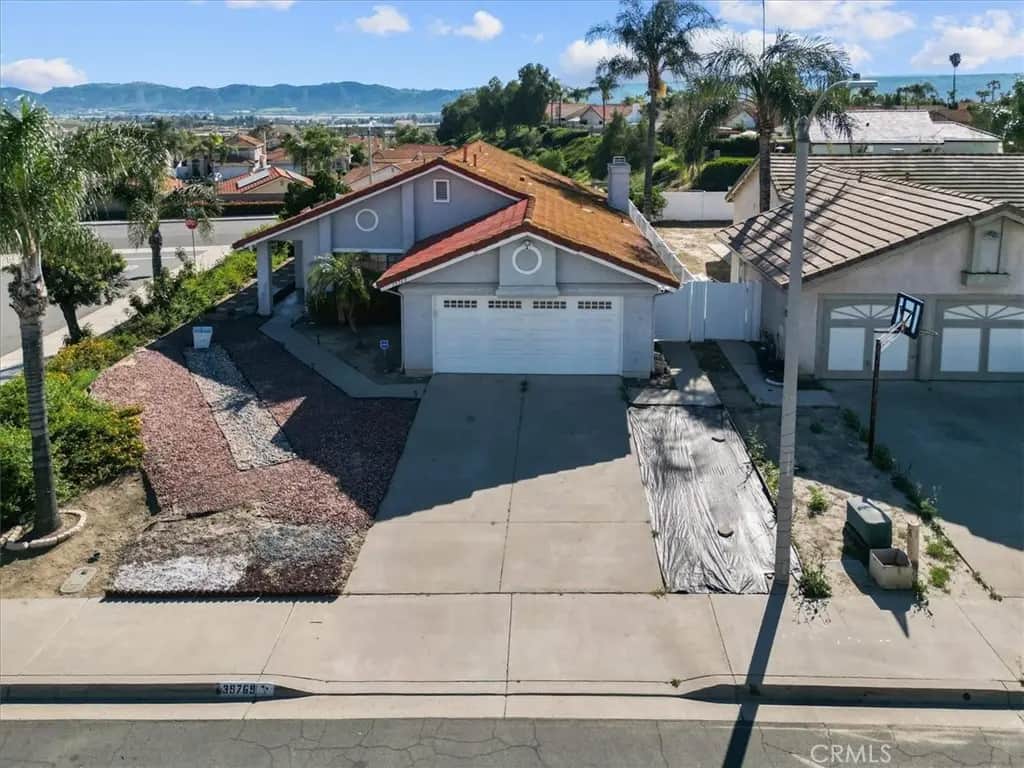 39769 Firethorn Court, Murrieta, CA — listing photo 1