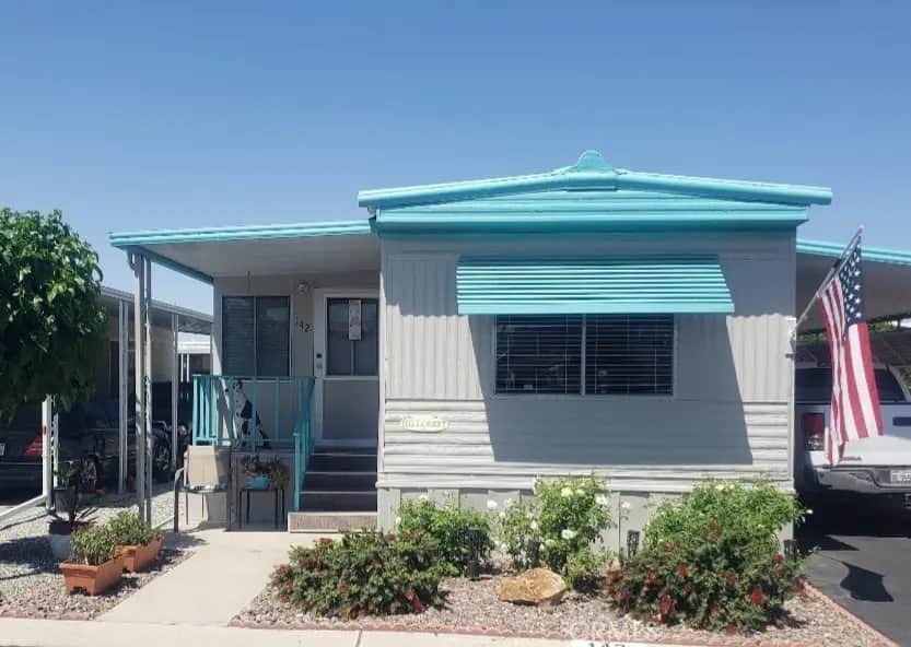 575 S Lyon Avenue 142, Hemet, CA — listing photo 1