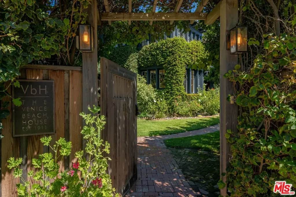 15 30th Avenue, Los Angeles, CA — listing photo 1