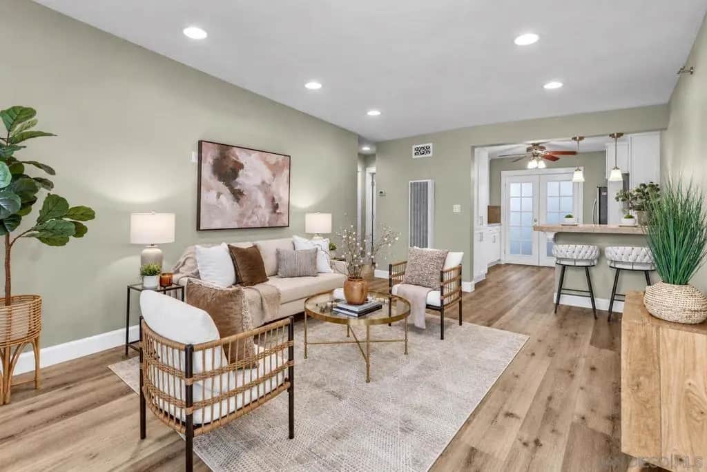4680 Edgeware, San Diego, CA — listing photo 1