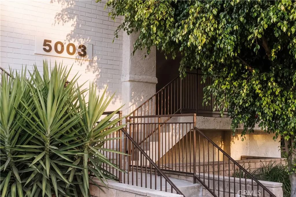 5003 108 Tilden, Sherman Oaks, CA — listing photo 1