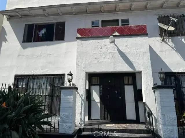 1127 W Martin Luther King Jr, Los Angeles, CA — listing photo 1