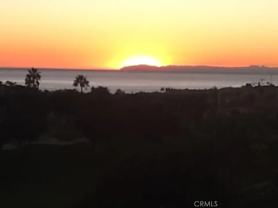 32 Dauphin, Dana Point, CA — listing photo 1