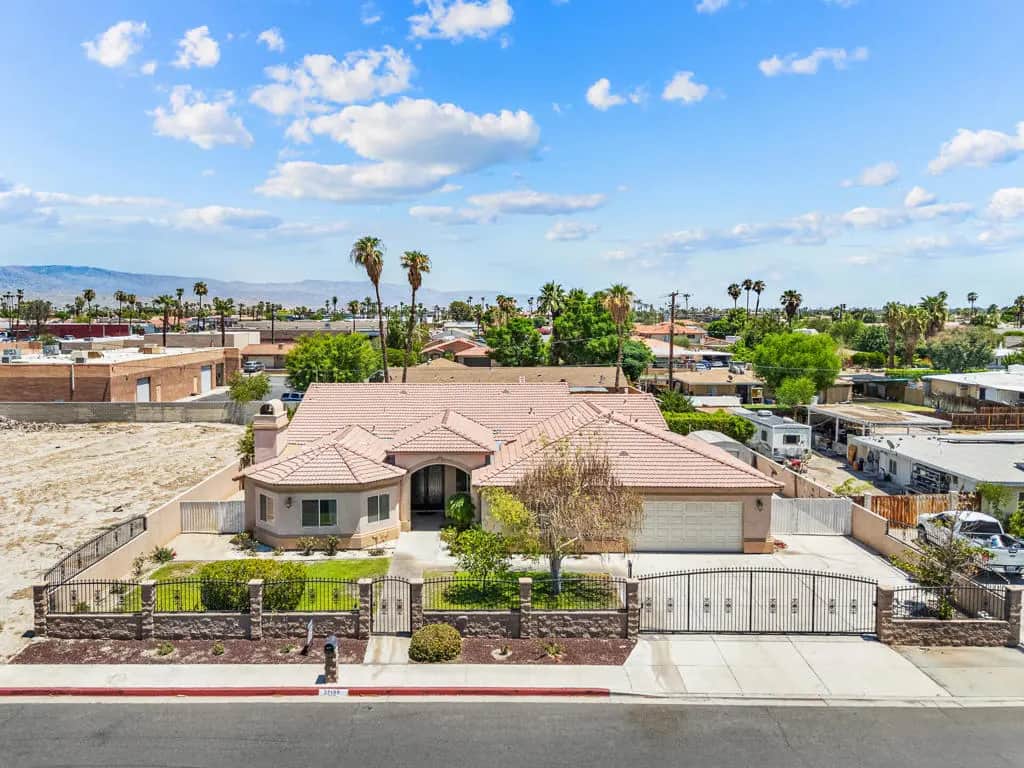 32100 Whispering Palms Trail, Cathedral City, CA — listing photo 1