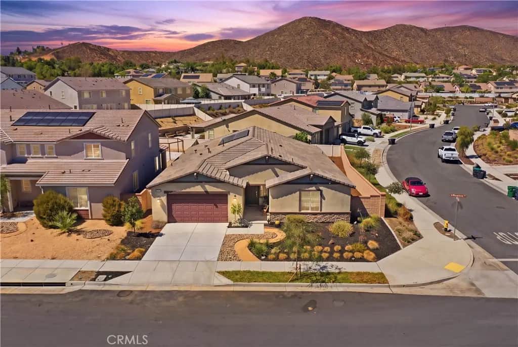24954 Whispering Way, Menifee, CA — listing photo 1